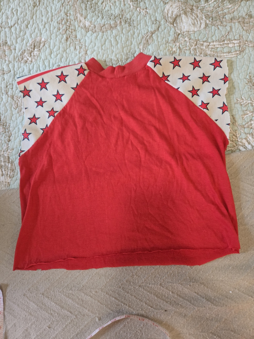 Vintage O.M. Tiffany Red Tigers Crop Top with Star-Patterned Sleeves S - Picture 7 of 7